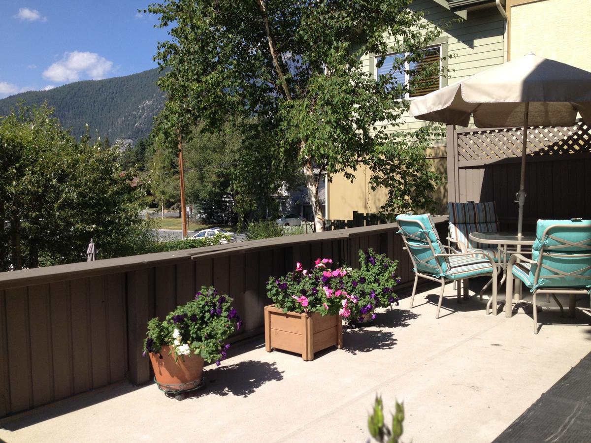 Mountain View Bed & Breakfast Banff Exterior photo